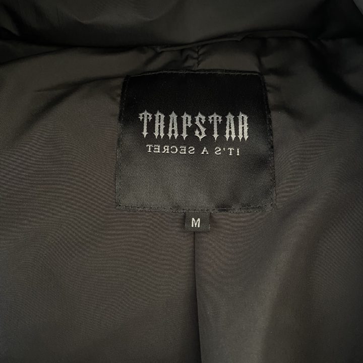 Trapstar Irongate Jacket Detachable Hood Black - Y2K Supplier