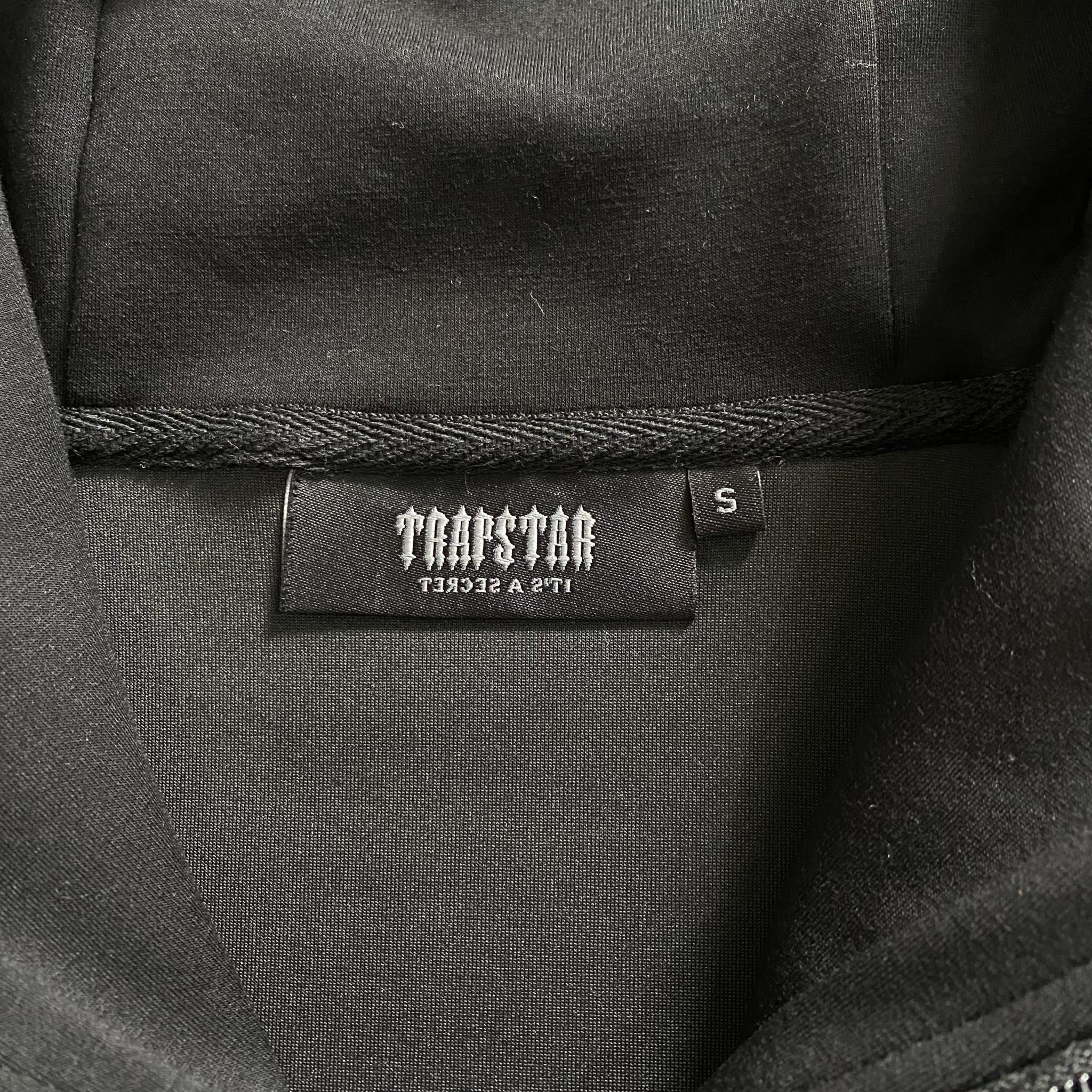 Trapstar Fleece Tracksuit (BLACK) - Y2K Supplier