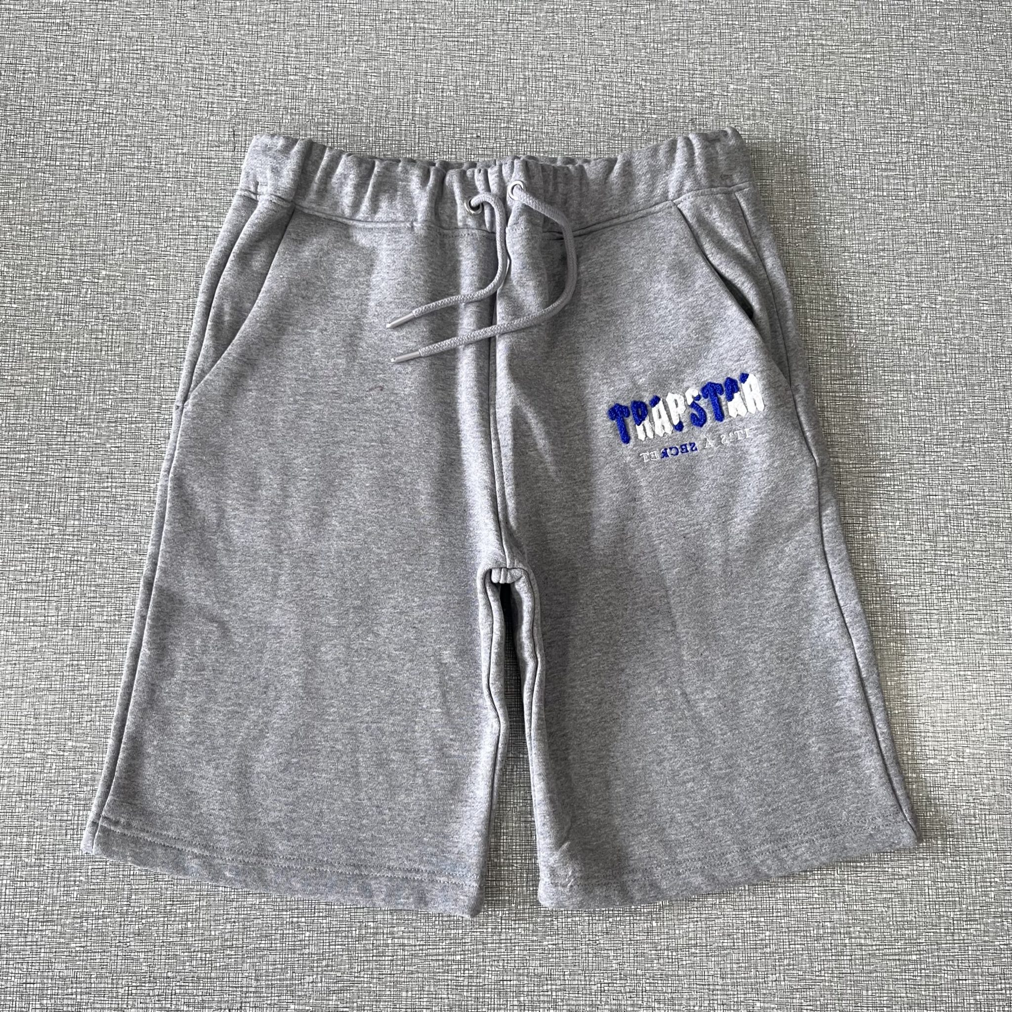 Trapstar Chenille Short Tracksuit blue and white (grey) - Y2K Supplier