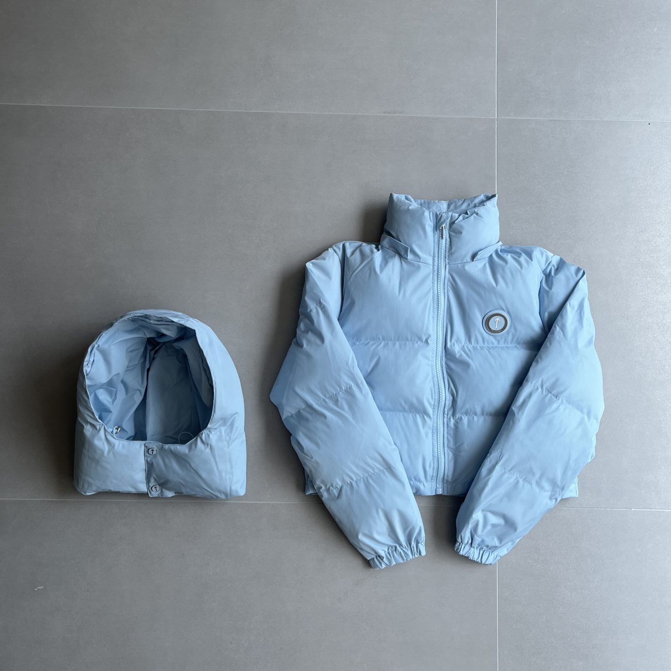 Trapstar Irongate Jacket Detachable Hood Baby Blue WOMAN - Y2K Supplier